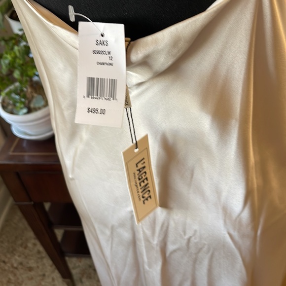 L’Agence 🎉🥰 midi silk champagne color NWT - Picture 3 of 3